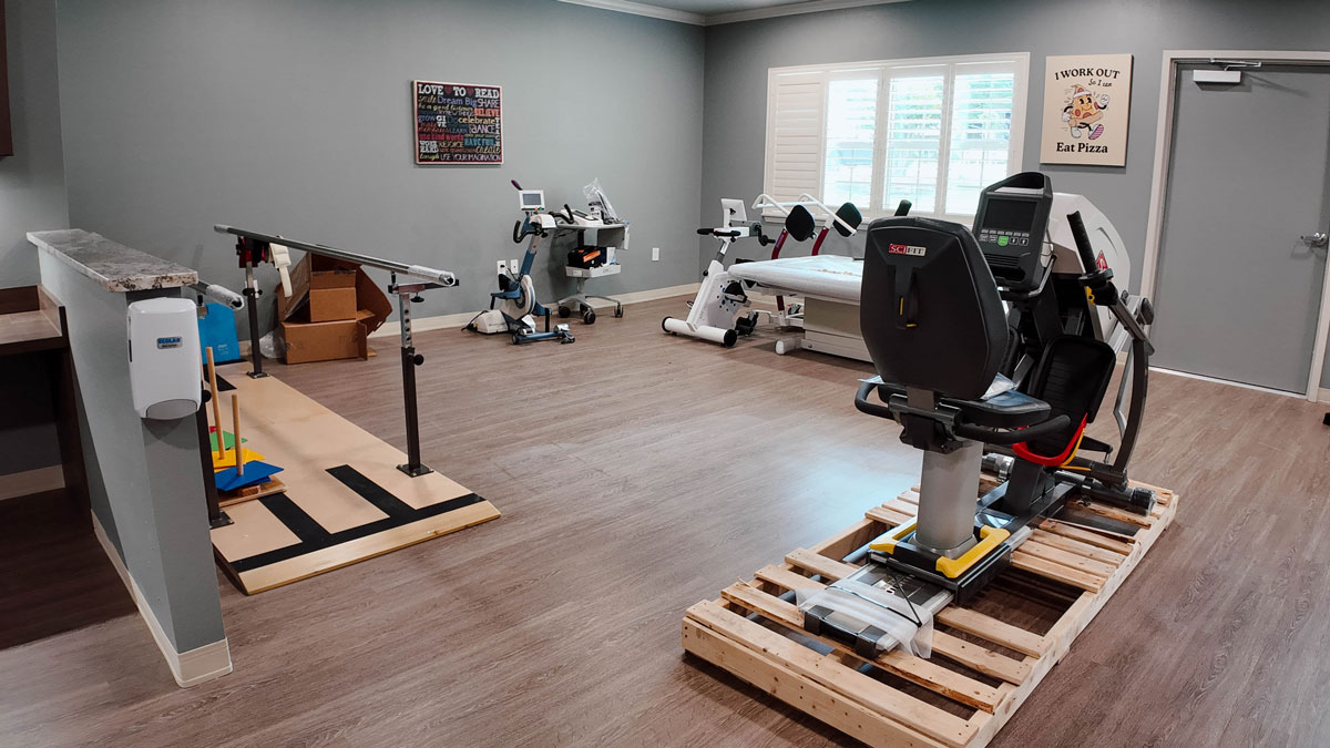 Cottages at Sheridan therapy gym